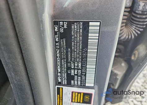 2018 Mercedes-Benz C 300 z USA, uszkodzony, nr VIN 55SWF4JB6JU261876